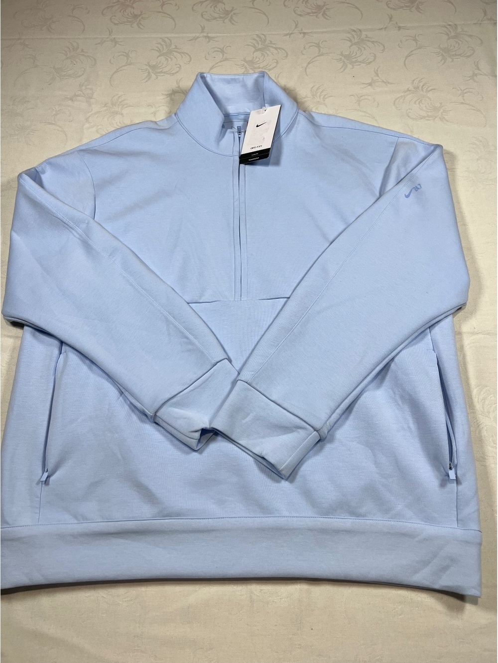 NEW $120 Nike Loose Fit Soft 24.7 1/4 Zip Sweatshirt Light Blue Size Medium